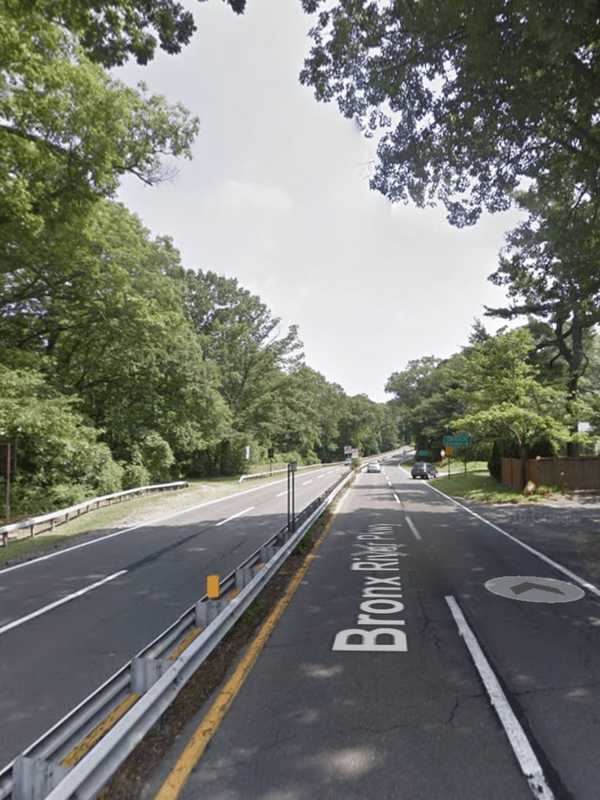 Crashes Cause Delays On Central Avenue, Cross County, Bronx River Parkways