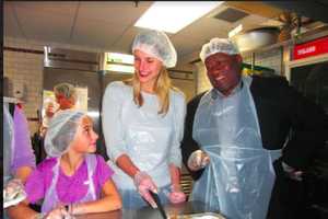 Stamford-Area Leaders Pitch In To Serve Meals At Pacific House