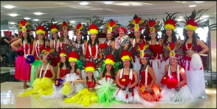 Connecticut Tiare Polynesian Dance Troupe of Danbury at the festival of trees