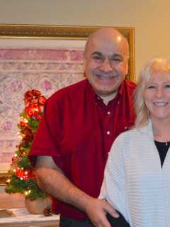 Family Serves Up Special Show For The Holidays At Bethel Catering Hall