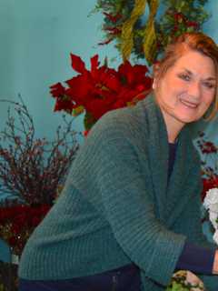 When It Comes To Flowers, Norwalk Woman Has The Silk Touch