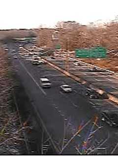 Crash Closes Saw Mill River Parkway, Icy Conditions Reported On Roadways