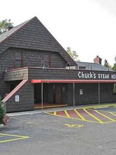 Chuck's Steak House In Danbury Wins 'DVlicious Best' In Fairfield County