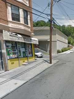 Police Pursue Suspect In Convenience Store Worker's Shooting In Yonkers