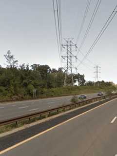 Driver In Critical Condition After SUV Slams Into Tree In Greenburgh