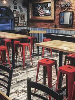 Stratford Quartet Finds Pub Grub Popularity In Milford