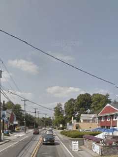 Four Suffer Stab Wounds In Melee Outside Cortlandt Bar