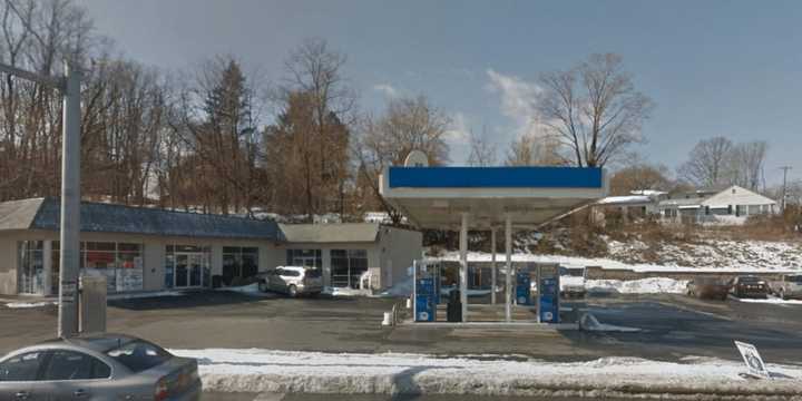 A cashier at the Mobile Gas Station in Stony Point was threatened with a hammer during a robbery by a man wearing a towel over his face.