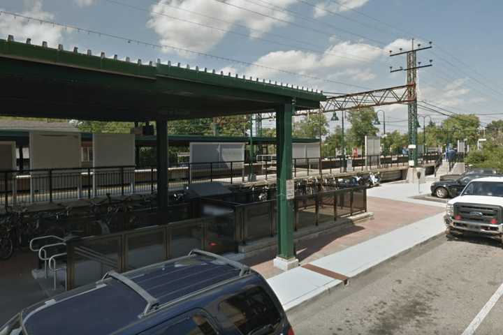 Metro-North Experiences Delays On New Haven Line