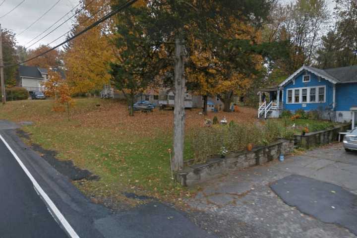 One Injured As Car Slams Into Poughkeepsie House