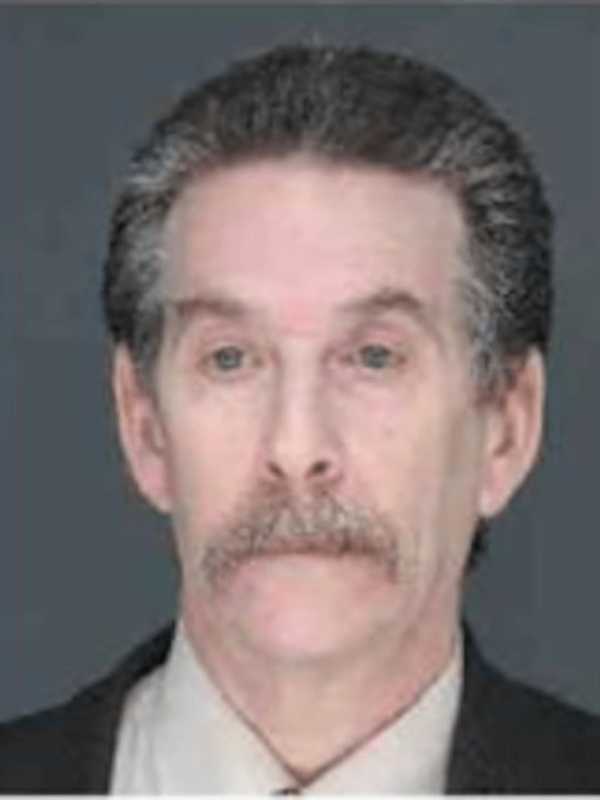 Police Search For Wanted Nanuet Man