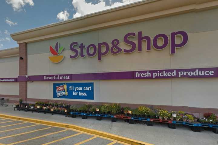 Police Seeking Public's Help To Solve Stop & Shop Robbery In Peekskill