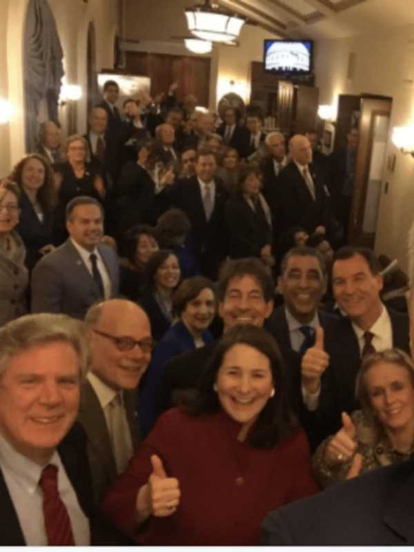 Maloney Selfie On GOP Health Care Bill Defeat Big Hit On Twitter