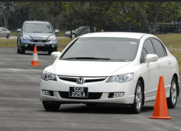 The Bedford Fire Department will host a defensive driving class for residents.