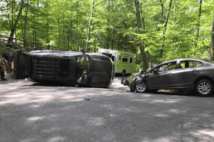 Several Injured In Waccabuc Rollover Crash