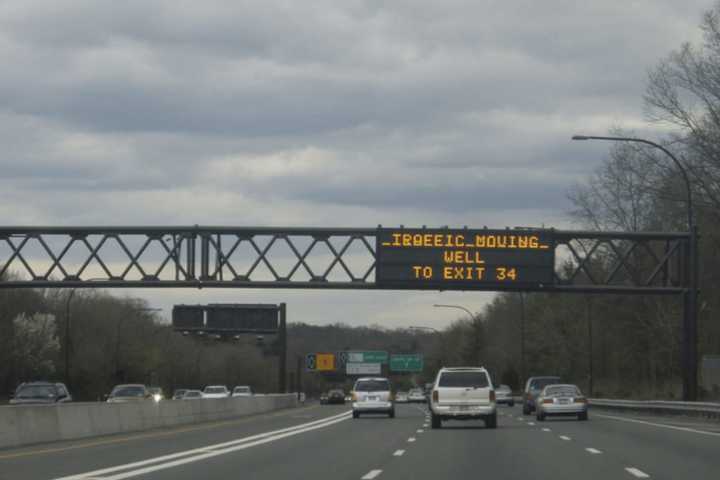 Pelham Man Charged With DWI After Wrong-Way Crash On LI Expressway