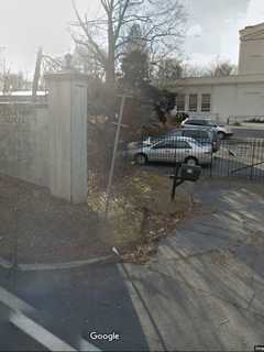 Briarcliff Manor, Westchester County Police Talk Down Potential Jumper