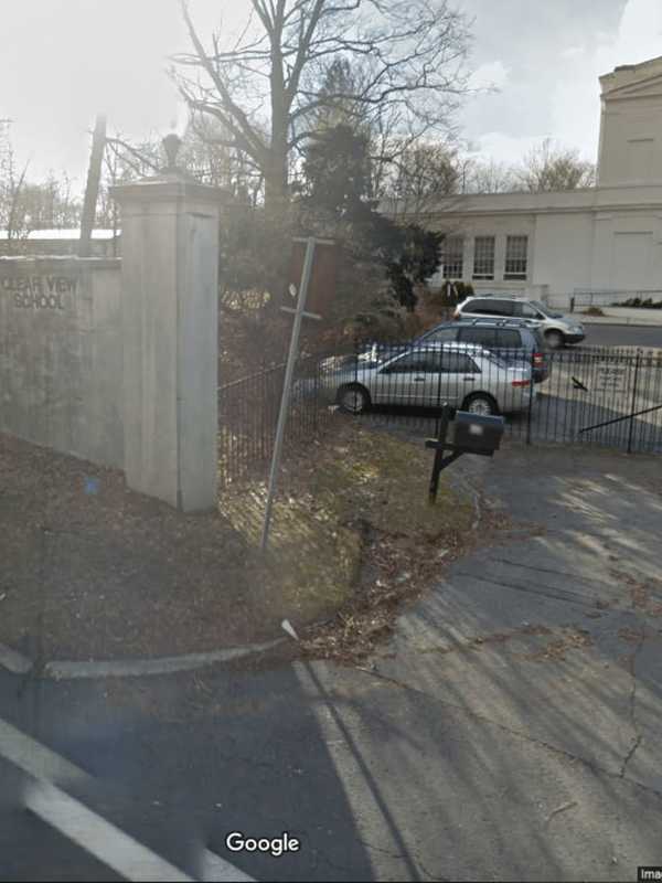 Briarcliff Manor, Westchester County Police Talk Down Potential Jumper