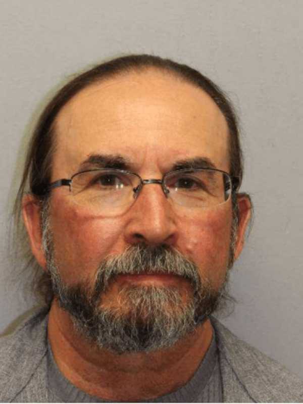 Brewster Man Charged With DWI After Erratic Driving Stop