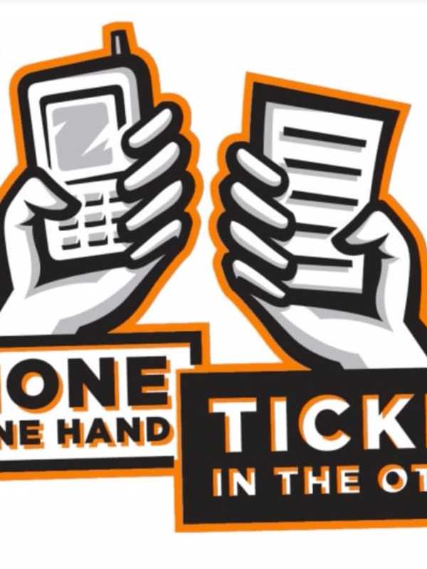 Police To Crack Down On Distracted Driving In Shelton This Month