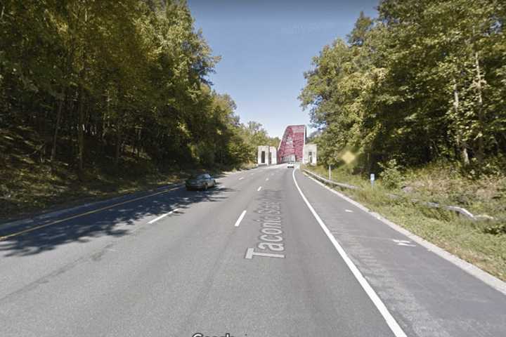 Car Crashes Down Embankment, Causing Taconic Parkway Delays
