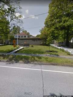Skydiver Hits Tree, Falls 30 Feet To Ground In Rhinebeck, Police Say