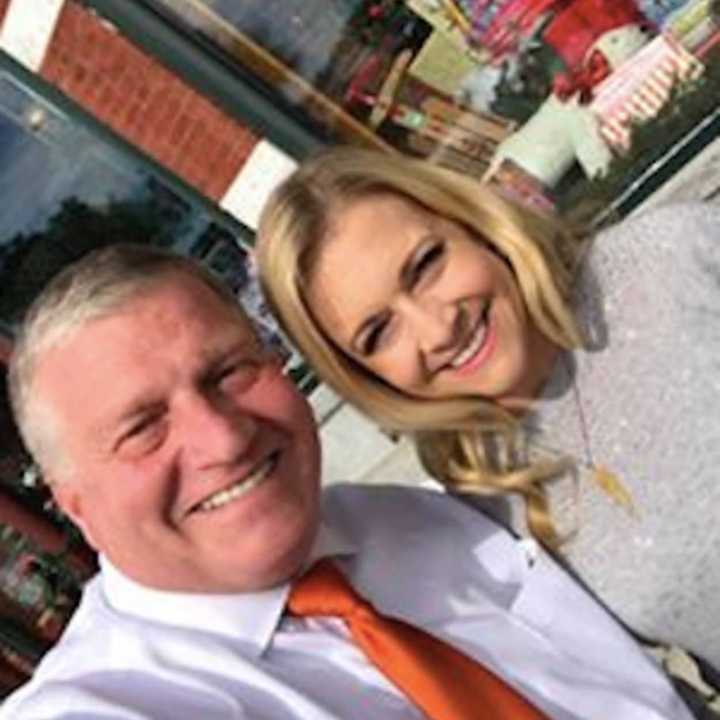 Melissa Joan Hart with Bristol Mayor Ken Cockayne.