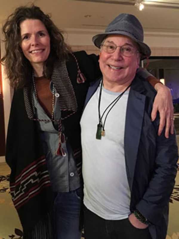 New Canaan's Edie Brickell & Paul Simon Donate $1M To Harvey Relief Efforts