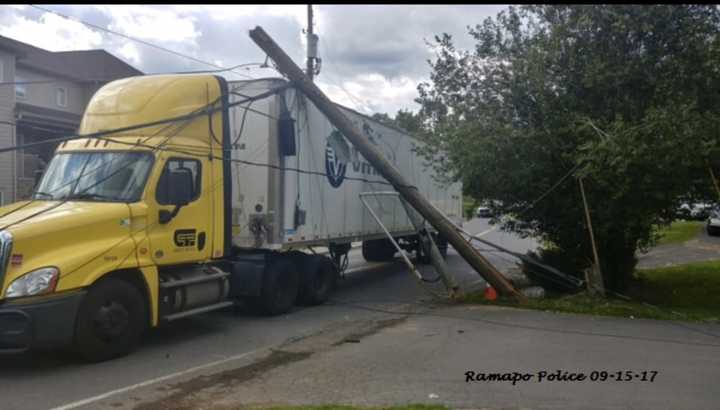 Tractor-trailer crash