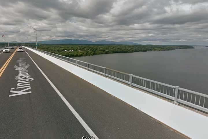 Head-On Crash Shuts Down Bridge In Rhinebeck