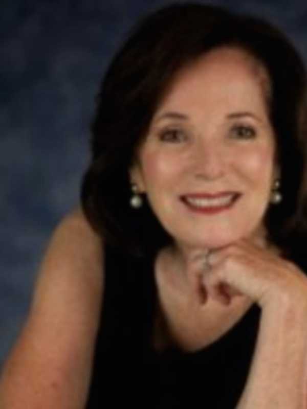 Stamford Symphony Leader Passes The Baton After 39 Years