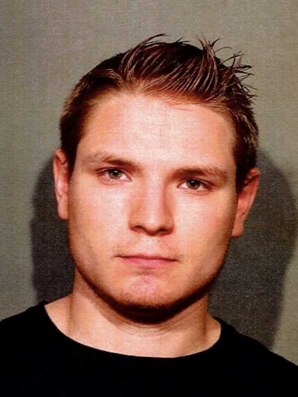 Police: Norwalk Man Offered To Pay Teen Runner To Have Sex In Waveny Park