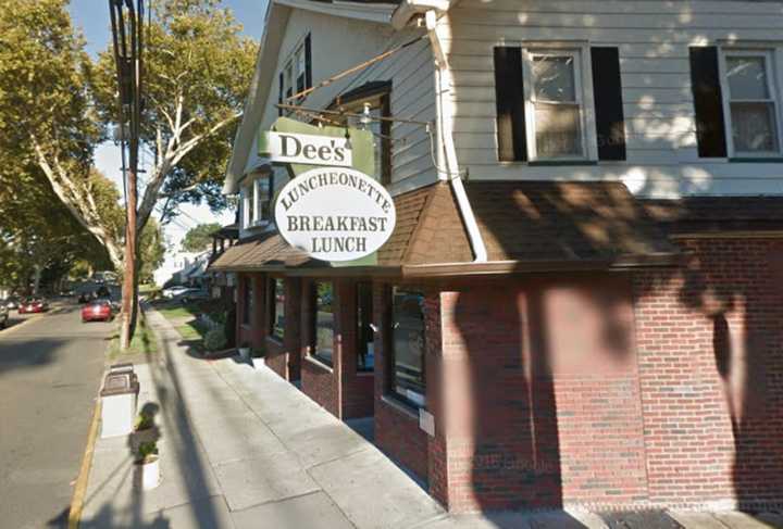 Dee&#x27;s General Store in Hawthorne sold a winning lottery ticket.