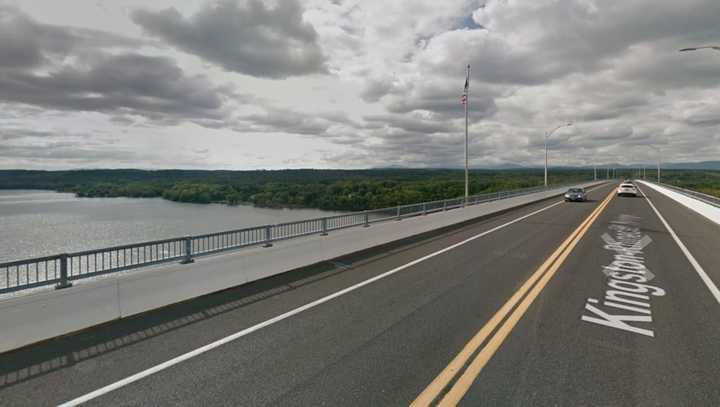 The Kingston-Rhinecliff Bridge.