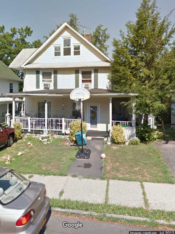 House Fire Breaks Out In Middletown