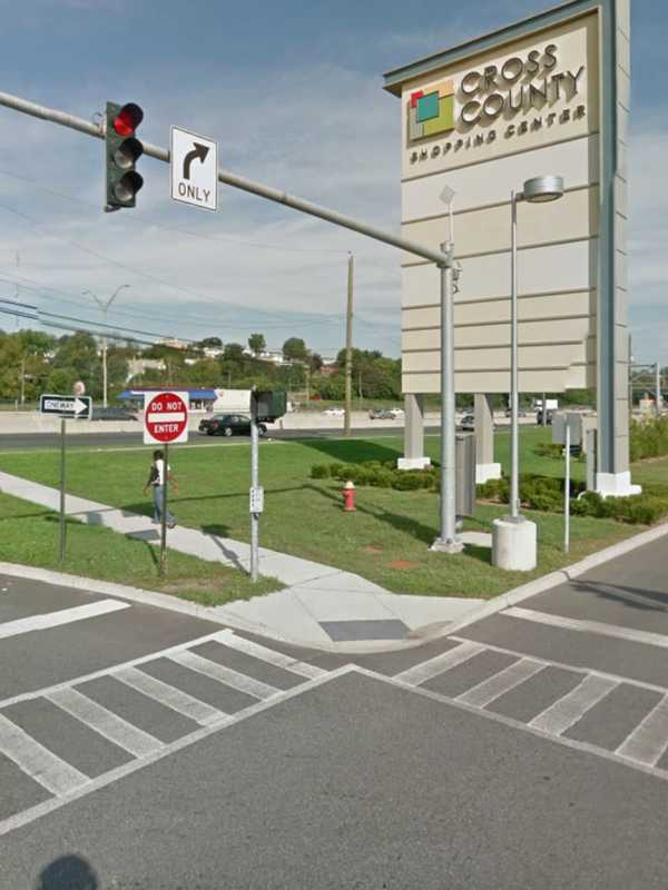 5 Injured In Crash Involving Truck, Car Near Cross Country Shopping Center