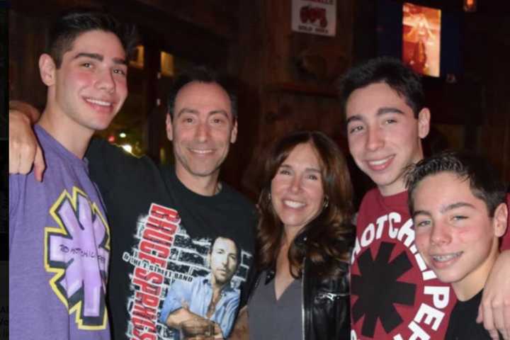 Services Set For Scarsdale Family That Died In Plane Crash