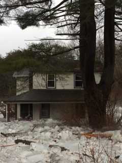 Six Saved After Hudson Valley House Is Caught In Ice Jam