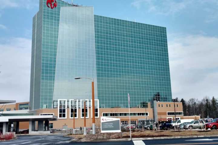 COVID-19: Here's When NY Casinos Can Reopen, What Restrictions Will Be In Place