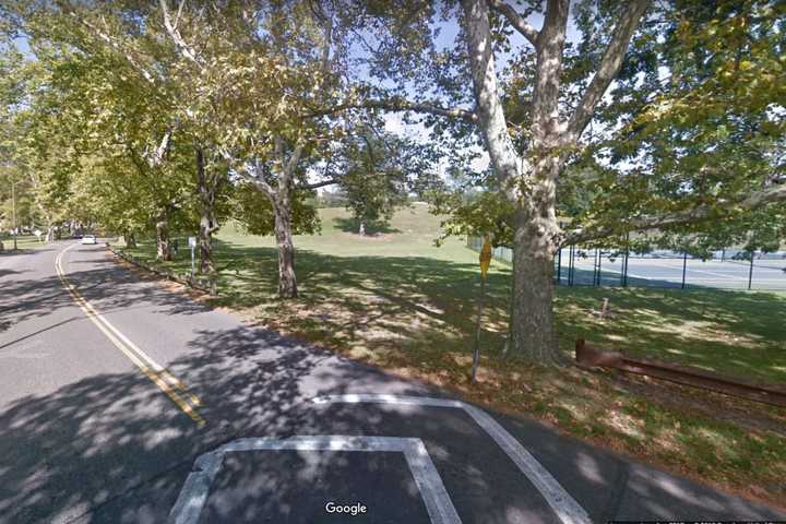 Police ID Local Man Killed In Crash At Park In Stamford