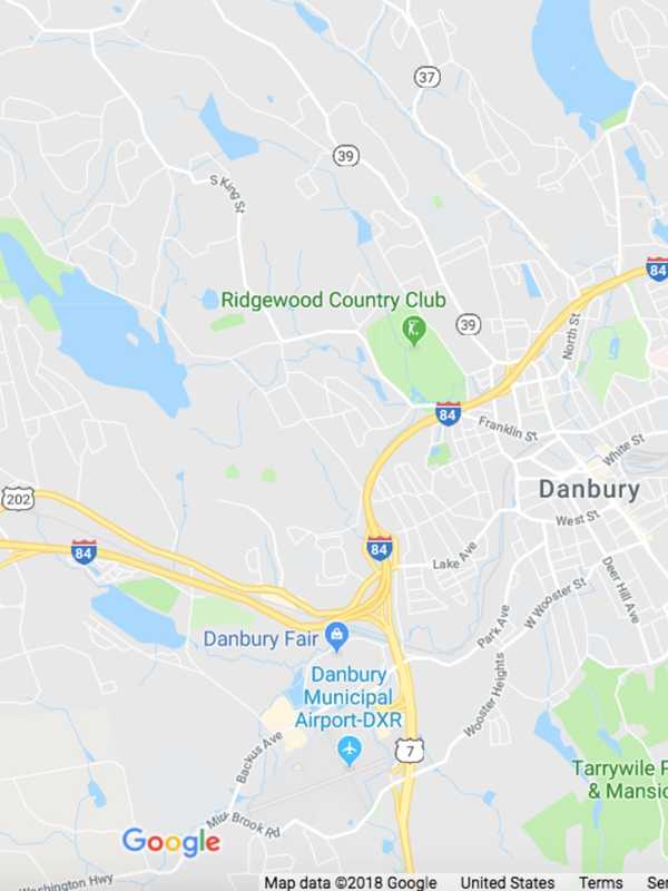 Man Found Dead On Shoulder Of Roadway In Fairfield County