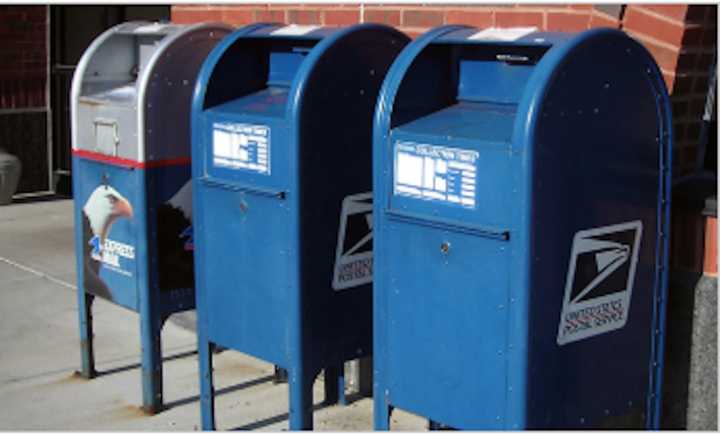 A former mail carrier in Connecticut is facing charges for stealing 125 pieces of mail.