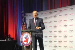 Pataki Introduces Molinaro At GOP Convention