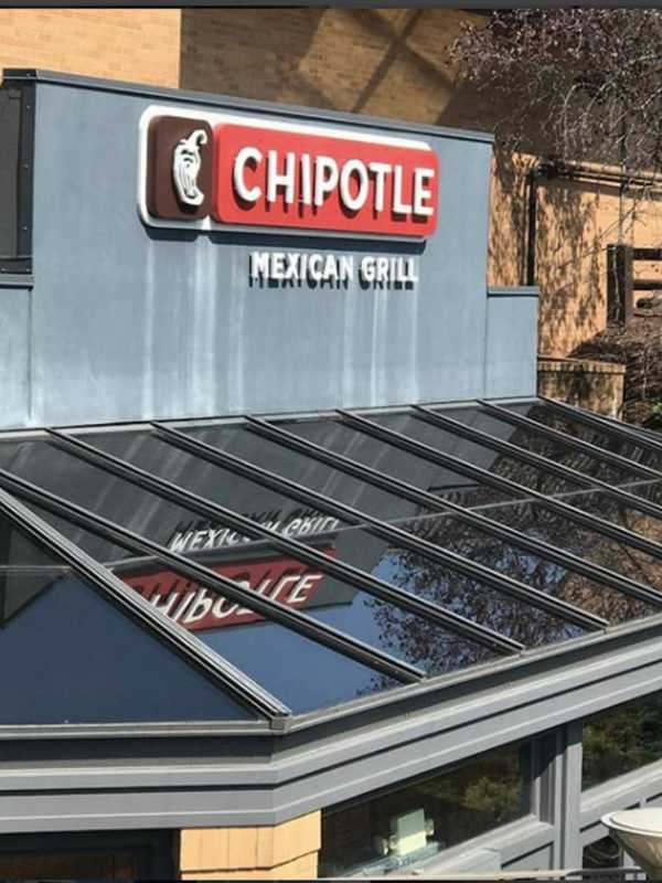 Chipotle Closing New York Offices, Moving To West Coast