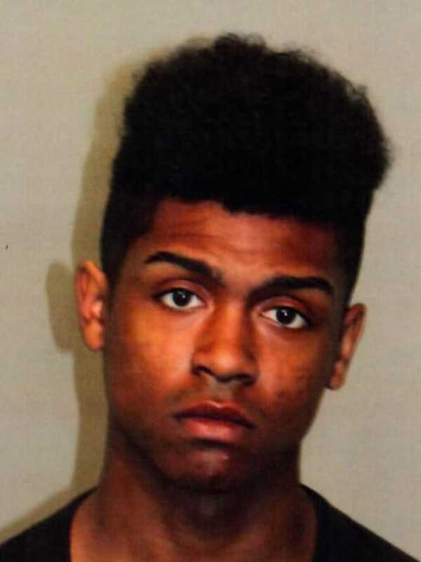 Two Police Officers Injured In Struggle With Teen Caught With Fake Credit Cards In Greenwich
