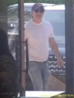 Police Seek To ID Suspect Who Used Stolen Credit Card In Fairfield County