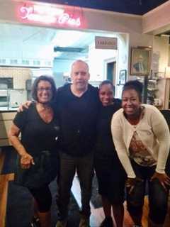 Popular Actors Paul Giamatti, Dan Lauria Stop By For Frank Pepe's Pizzeria's Signature Pies