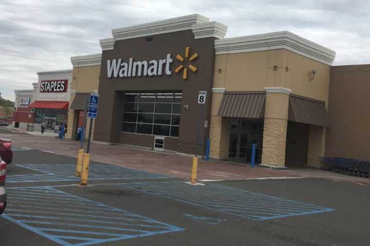 Man Banned From Area Walmart Returns To Store