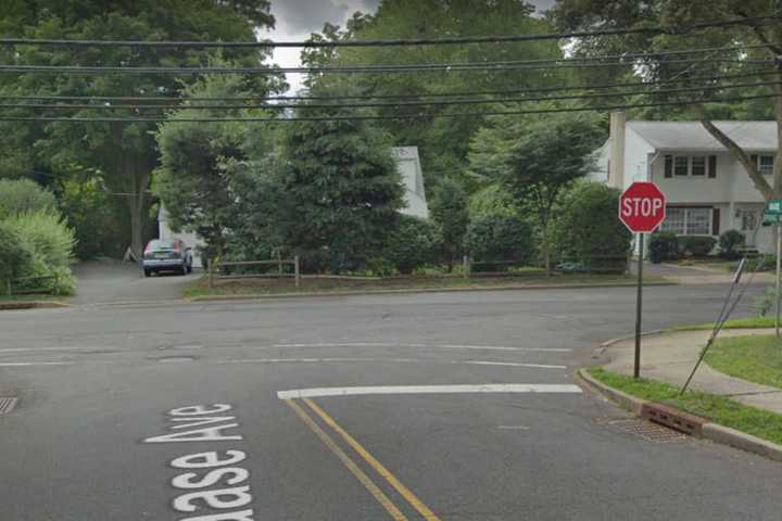 Police: Paramus High Cross Country Runners Struck In Hit-Run, Driver Sought