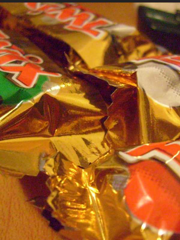 Investigation Underway After Razor Blade Found In Halloween Candy